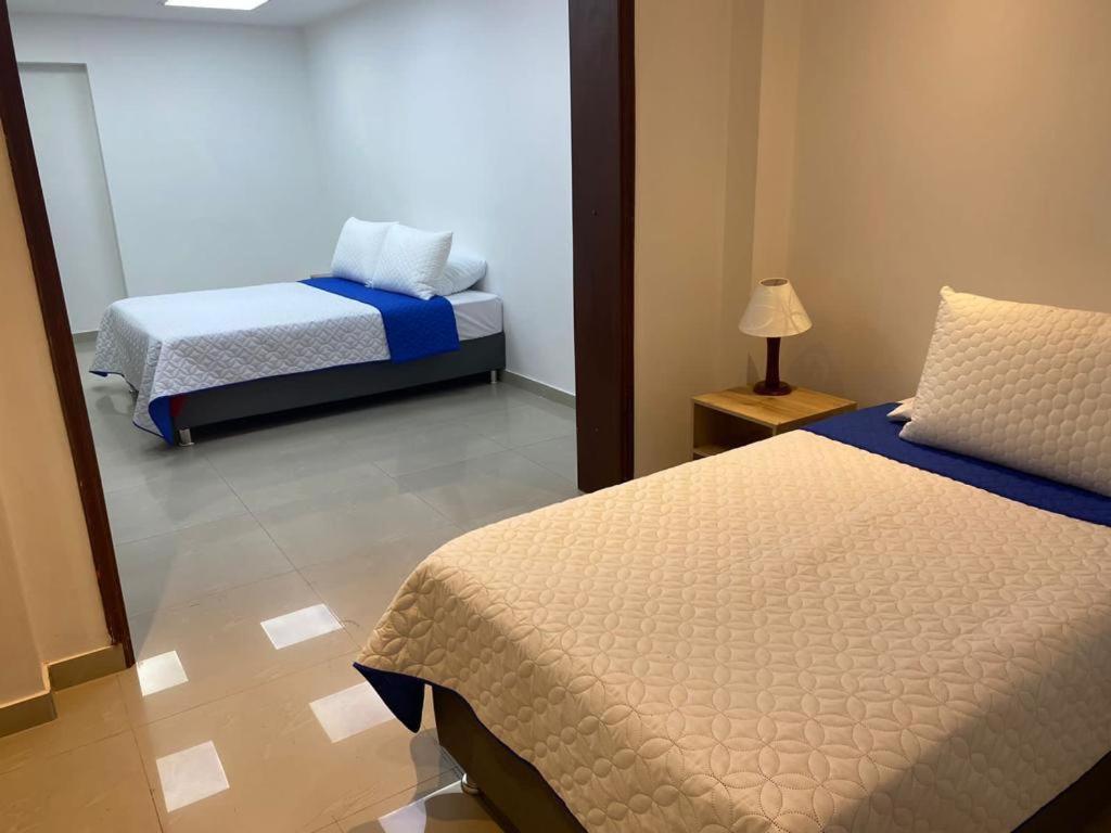 Aparta Hotel Montealegre โบโกตา ภายนอก รูปภาพ